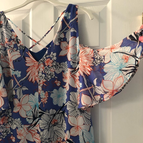 Ladies Bobeau Cold Shoulder Multi Floral dress. - Picture 4 of 5